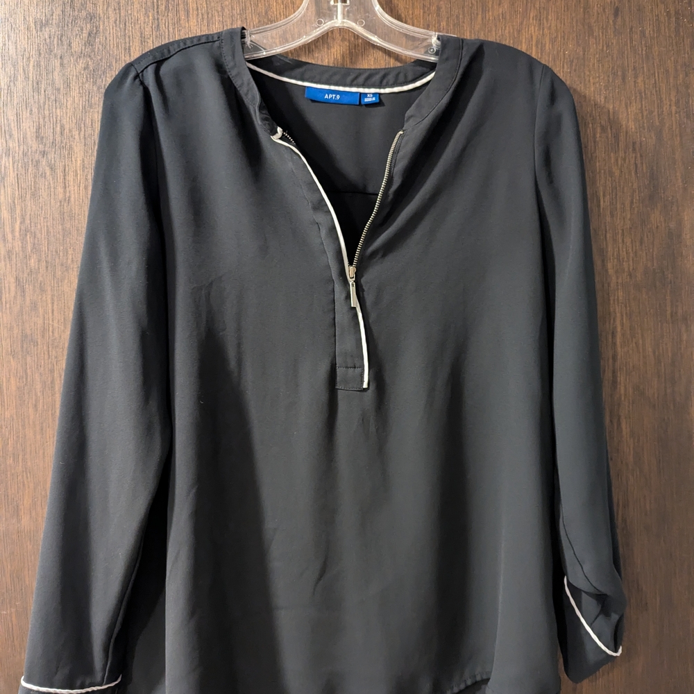 Apt. 9 Black Long Sleeve Blouse with Zip Detail